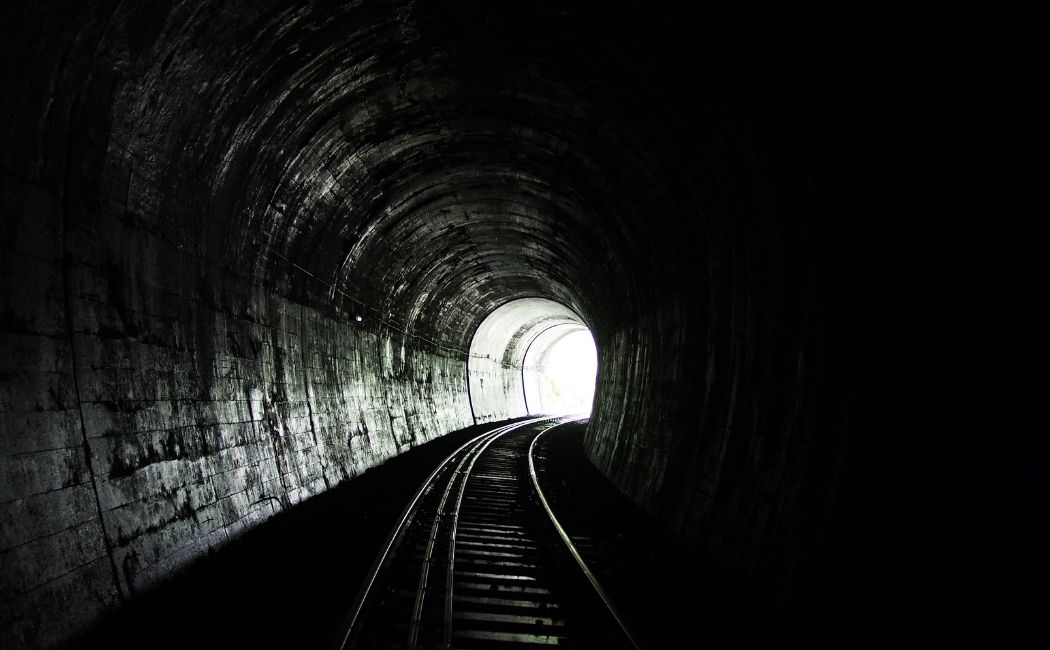 Tunel zamiast ruchliwego przejazdu kolejowego w Sulejówku – coraz bliżej